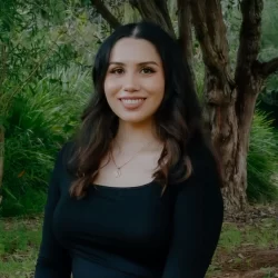 Alejandra Lopez Guerra